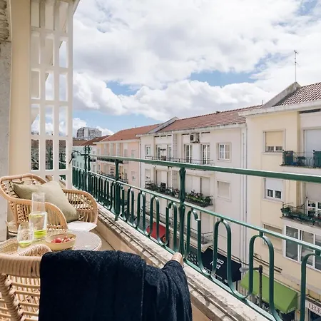 شقة Meran - 3 Bedrooms And Terrace In Alvalade